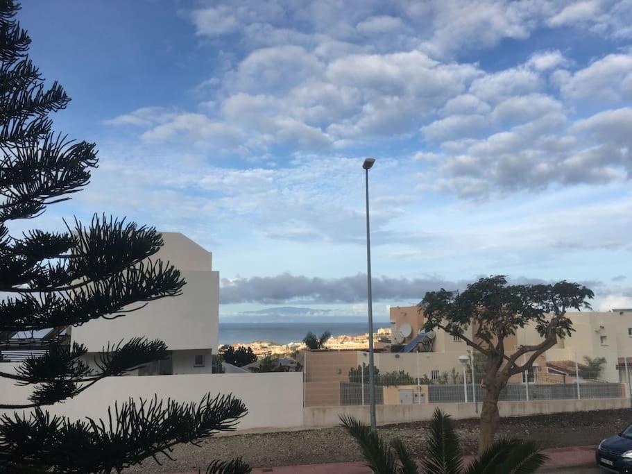אדחה Independiente Estudio En Acogedora Casita De Mai מראה חיצוני תמונה